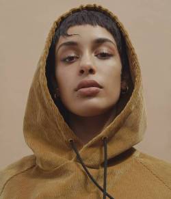 sumfiend:  jorja smith. clash magazine