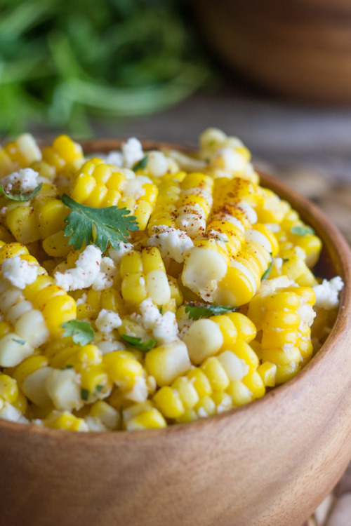 do-not-touch-my-food:  Chili Lime Sweet Corn Salad