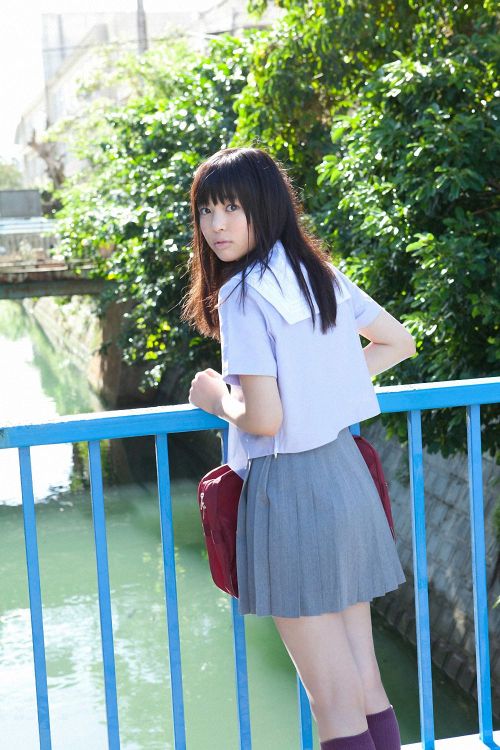 My Way To School - Moe Arai (荒井萌) 