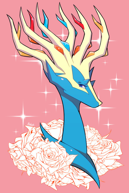 kisetsukaze:Xerneas. (Normal and shiny version)Decided to practice something new today.