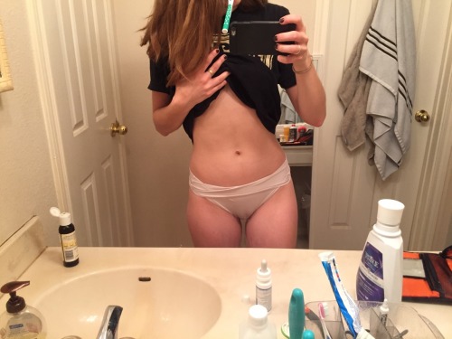 inthewindx: Happy full tummy.