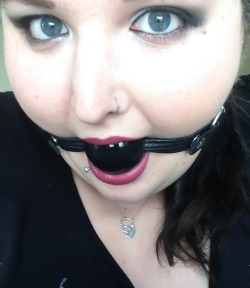 submissivefeminist:  Sir gagged me while
