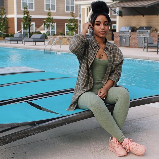 fashionistasrus:  Instagram: k0nani