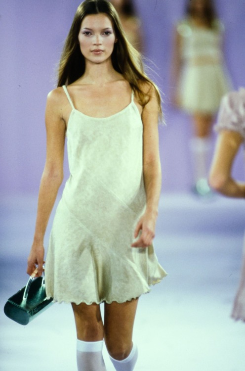 prettygirlformula:anna sui ready-to-wear ss 1994 <333