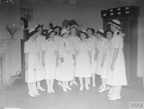 Wrens en route to Singapore (1941).  The Duchessof Kent (Commandant of the WRNS) and Albert Victor A