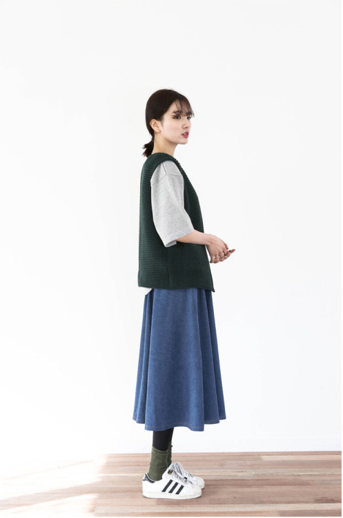 joga:attractive waffle knit vest(green,brown)원산지koreaPrice 36,500 won