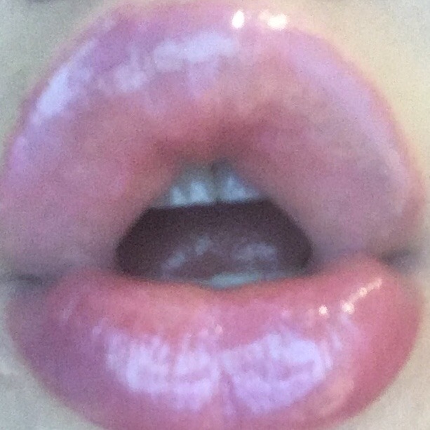 pink-doll-lips: