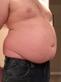 broaderstrokes:I think I look pretty fat