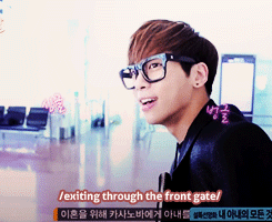 evolusionize:  Jonghyun using the front gate porn pictures