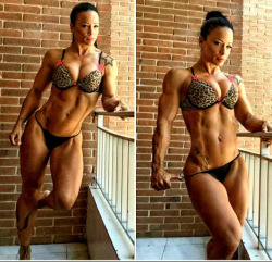 musclegirlsinmotion:   