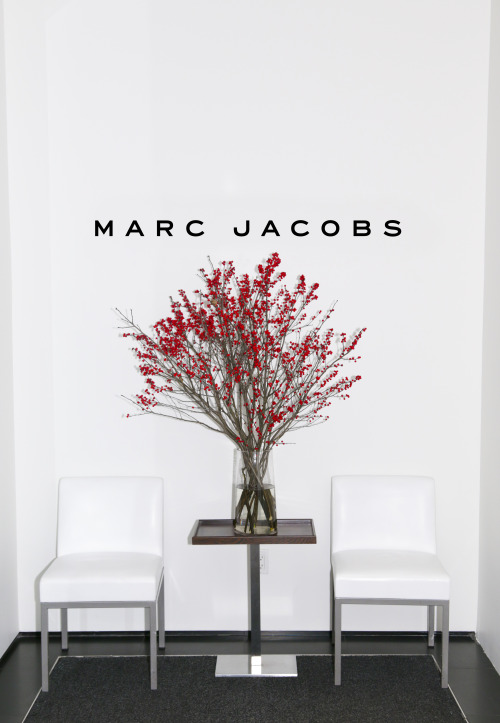 XXX marcjacobs:  Black and white & red all photo