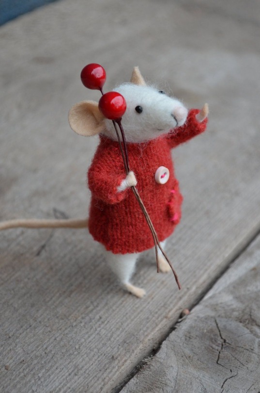 weirdlandtv:Felt characters by Johana Molina (Felting Dreams).
