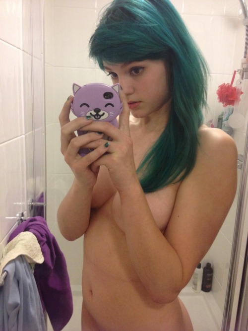 we-are-trainwrecks: haters gonna hate.