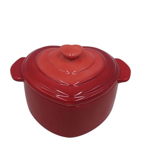 peachblushparlour:Valentine’s Day Ceramic Cocotte with Lid (red, pink)