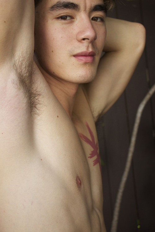 rufus666:  Richard Hawkins. Cody’s armpit 2, 2014.