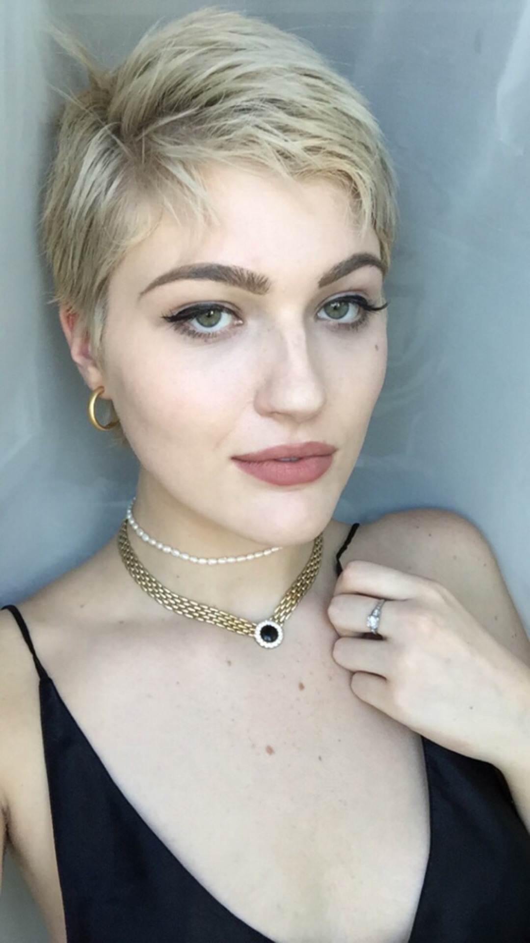 dovemother:  queen pleasure 