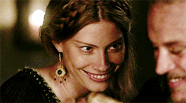 dushku:alyssa sutherland as queen aslaug in vikings (5/∞)↳ 2.05 answers in blood