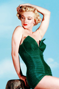 missmonroes:  Marilyn Monroe photographed by Phil Burchman, 1951  