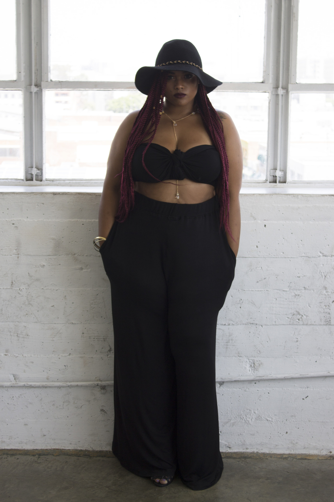 dynastylnoire:  damndandy:  Zelie for She Fall ‘15  300 dollar knits 