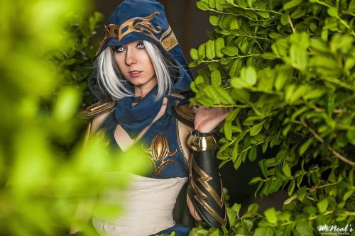 Porn Pics league-of-legends-sexy-girls:  Ashe Cosplay