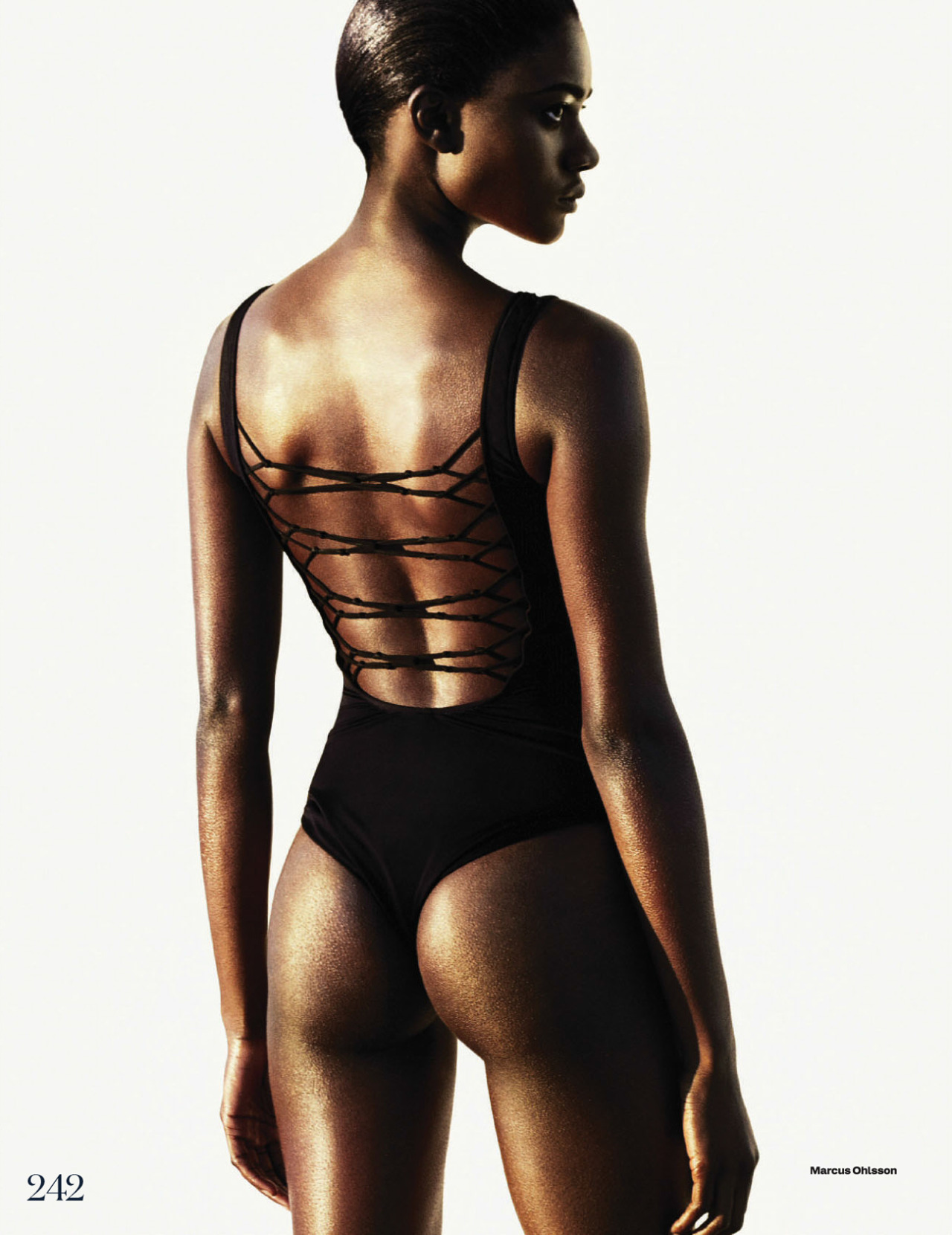 quickweaves:  lamusenoire:  Shape Shifter | Elle UK May 2014 | Zuri Tibby by Marcus