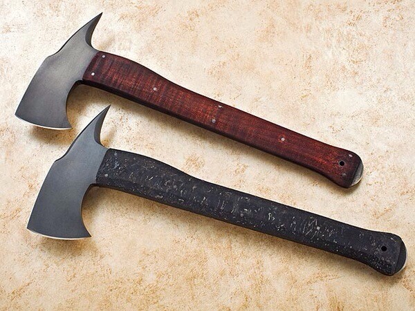 trytek:  Daniel Winkler combat axes