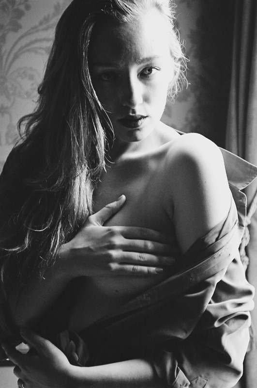 soamused:  “Johanna” © April-lea Hutchinson 