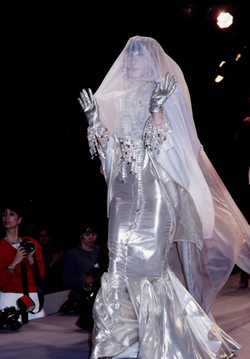 kitsunetsuki: Paul van Riel - Sayoko Yamaguchi at Thierry Mugler A/W RTW 1983-84