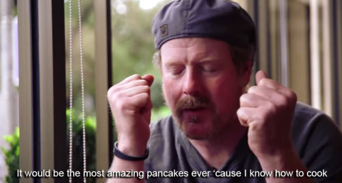 marcys-mareep:John DiMaggio (voice actor of Jake the Dog) explains why he hasn’t tried bacon pancake