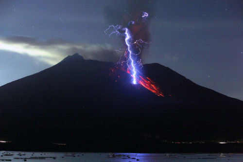 asylum-art:  Japan’s Natural Light Shows Photographed by Takehito Miyatake Japanese photographer Takehito Miyatake’s photos of magical firefly trails, glowing squid and awe-inspiring volcanic eruptions has recently won him Grand Prize at the 2014