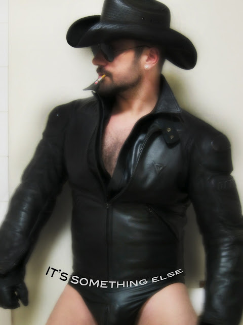 oofahpapa:  CIGARMAN36 Australia’s Tom Miller Part 3 ♂♂ http://oofahpapa.tumblr.com/archive