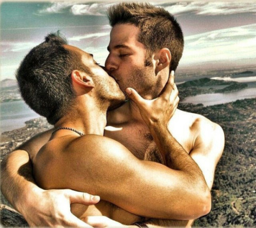 https://male-dreams-blog.tumblr.com/post/118597119135