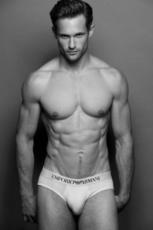 Another Gay Porn Page !