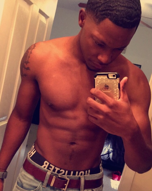 str8xposedboyz:  Sexy straight guy who’s pic leaked online a month ago! @j.linen on IG! 😩😍😍😍 he can get it ANY DAY!! #Chocolate #Straight #Sexy #ChocolateCity #DaddyDick🍆 Http://www.Str8XposedBoyz.tumblr.com
