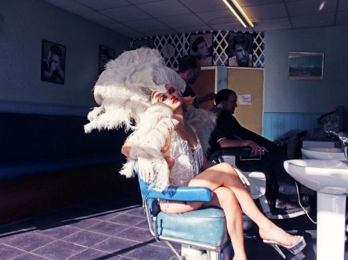 nevver:  Girls with no regret, Nadia Lee Cohen
