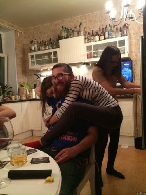 pleatedjeans:  18 Photographs Taken at Just the Right Angle