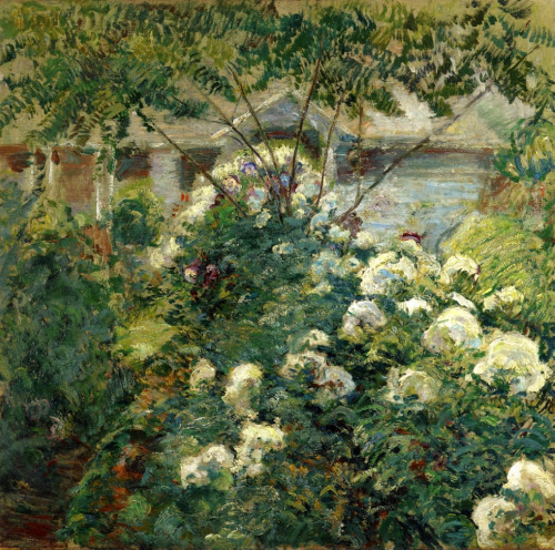 john-henry-twachtman: Greenwich Garden, 1899, John Henry TwachtmanMedium: oil,canvas