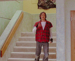 warblgarble:  kayleeseranada:  celebritiesandmovies:   The joke that Bender tells but never finishes (while crawling through the ceiling) actually has no punchline. According to Judd Nelson, he ad-libbed the line. Originally, he was supposed to tell a