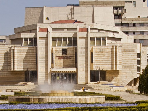 architectureofdoom:  Luceafărul Theatre, Iași, Romania 