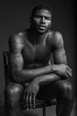 black-boys:  Broderick Hunter by Ricardo Nelson 