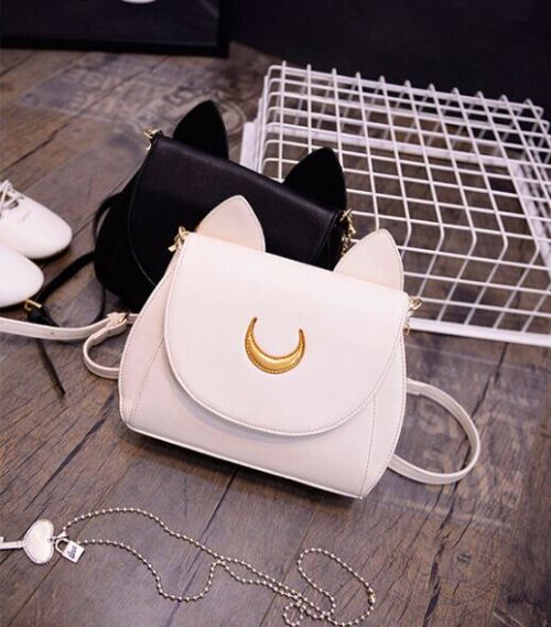 bluetyphooninternet: Fashion Accessories For Christmas gift   Rings: Eye // Superman >> More Here  Rings: Rainbow // Paw   >>   More Here   Necklaces:  Predant // Letter   >>   More Here  Bags:  Cat // Moon   >>   More Here 