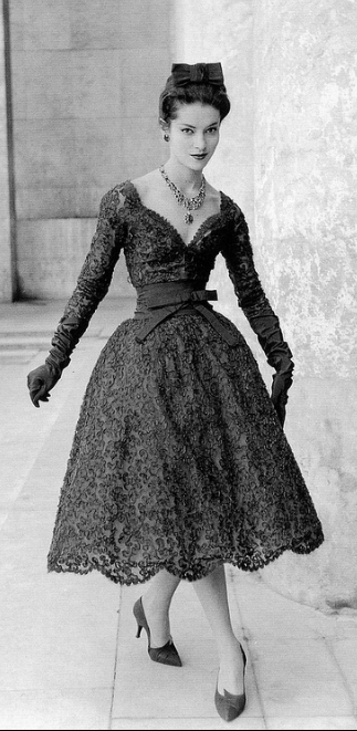 indypendentstyles:  1958 Kouka Denis in Yves Saint Laurent for Dior