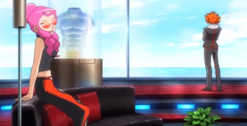 baradorable:  Lysandre has a sculpture of an incredibly muscular man’s torso in his office.