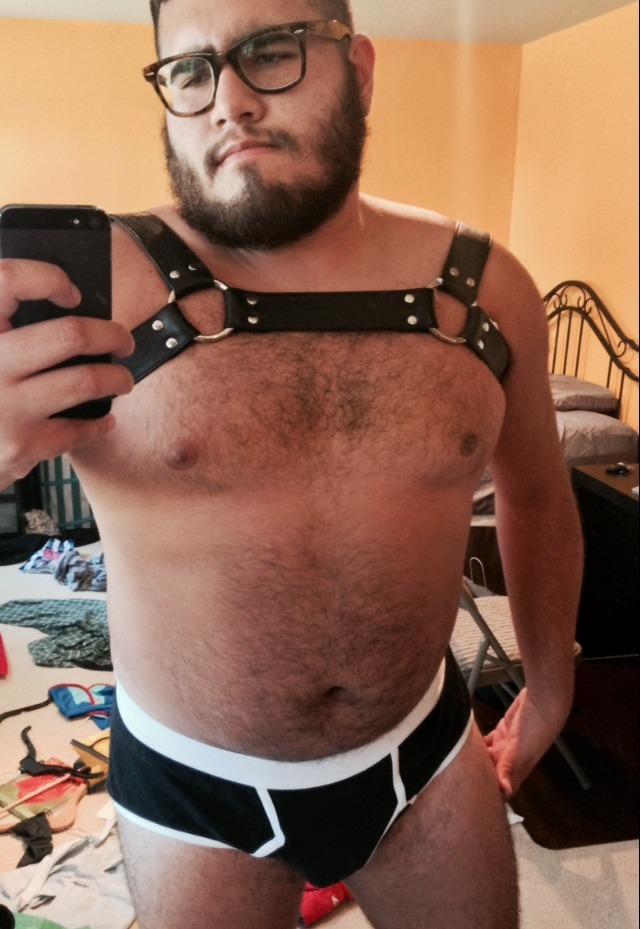 rone9:  poundyouorme:  kabutocub:  mrrobotico:  New harness. Thanks sale.  HO.LY.FUCK