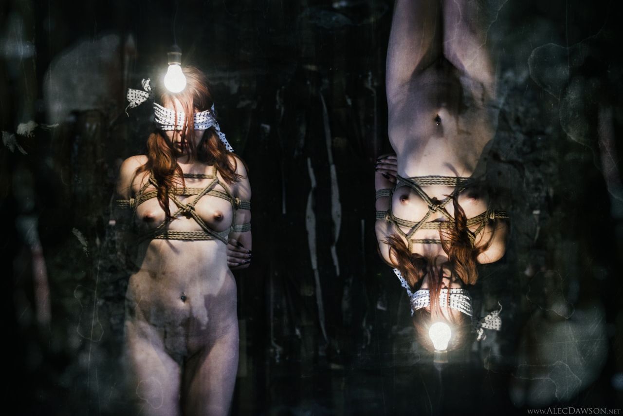 darkangelsbride:  Photo by Alec Dawson