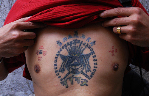 liverodland:Folk magic in the Phillipines part 2: The Orasyon protective tattoos.To understand the m