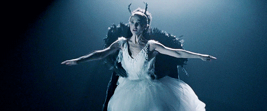 helenspreference:   Black Swan (2010) dir. Darren Aronofsky  