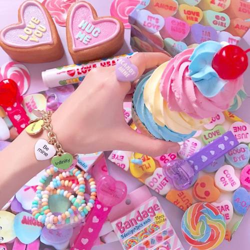 melon-sodaa: babyiidoll: .*｡･+*･source･*+･｡*.