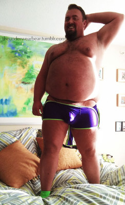 theunderwearbear:  Come rassle with me at