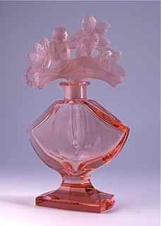 wike-wabbits:antique perfume bottles